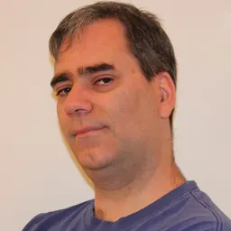 Portrait of Greg Oliver