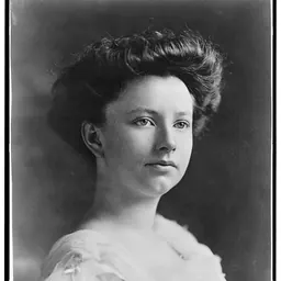 Portrait of Helen Taft Manning