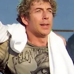 Portrait of Simon Phillips