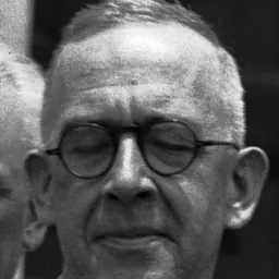 Portrait of Willis Ray Gregg