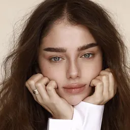 Portrait of Noa Cohen