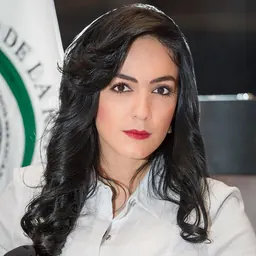 Portrait of Iris Vianey Mendoza