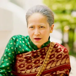 Portrait of Duangjai Hirunsri