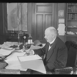 Portrait of Olaf Amundsen