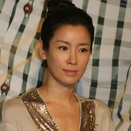 Portrait of Lee Tae-ran