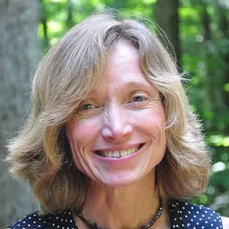 Portrait of Tamara Loos