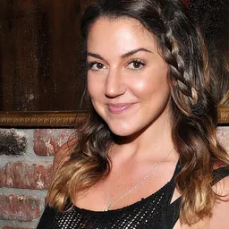 Portrait of Amie Miriello