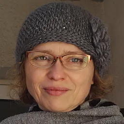 Portrait of Monika Bolly