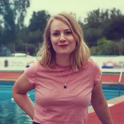 Portrait of Molly Naylor