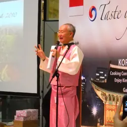 Portrait of William Wongso