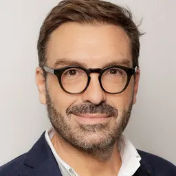 Portrait of Lluís Quintana-Murci