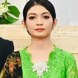 Portrait of Selvi Ananda
