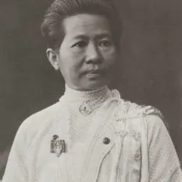 Portrait of Sukhumala Marasri