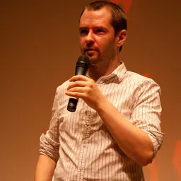 Portrait of Stuart Hazeldine