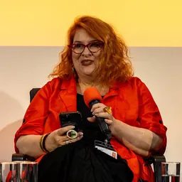 Portrait of Julie Posetti