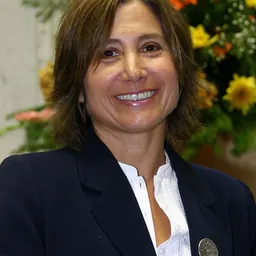 Portrait of Claudia Serrano