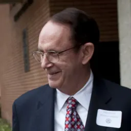 Portrait of Steven Sample