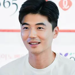 Portrait of Ki Sung-yueng