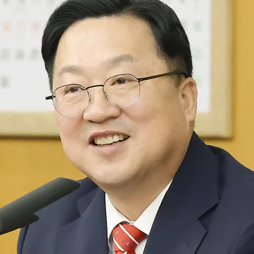 Portrait of Lee Jang-woo
