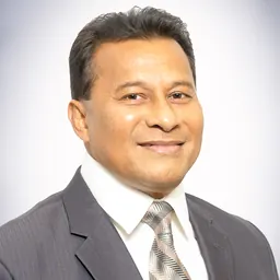 Portrait of Aren Palik