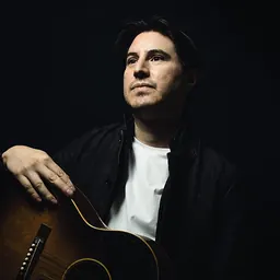 Portrait of Mike Moreno