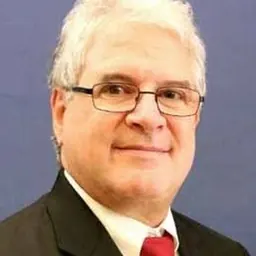 Portrait of Steven Koutsis