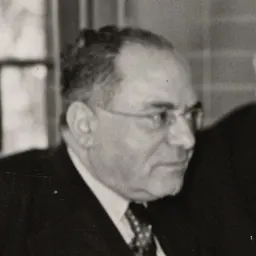 Portrait of Arnold van den Bergh