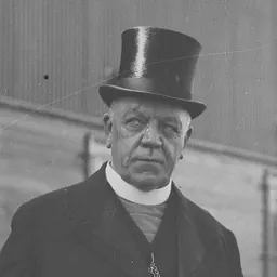 Portrait of Patrick Clune