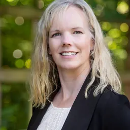Portrait of Erin S. Baker