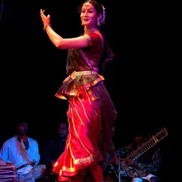 Portrait of Manisha Gulyani