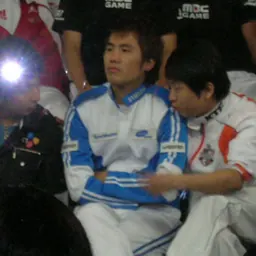Portrait of JJu