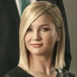 Portrait of Hayley Holt