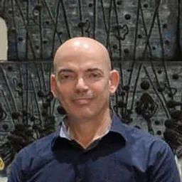 Portrait of Daniel Gold