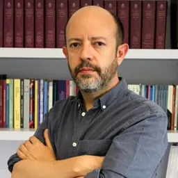 Portrait of Inti Muñoz Santini