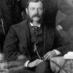 Portrait of Colin Strang