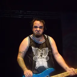 Portrait of Ian Grushka