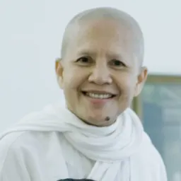 Portrait of Sansanee Sthirasuta