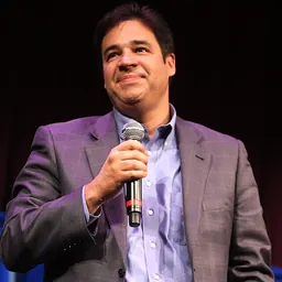 Portrait of Raúl Labrador