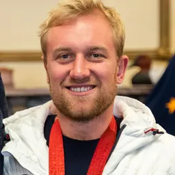 Portrait of Justin Schoenefeld