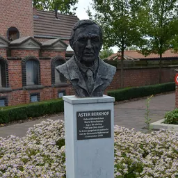 Portrait of Aster Berkhof