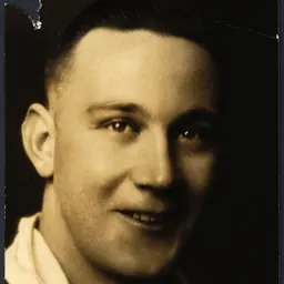 Portrait of Rod MacKenzie