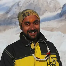 Portrait of Ratnesh Pandey