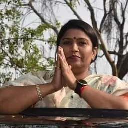 Portrait of Reena Devi Alias Reena Yadav