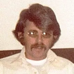 Portrait of Leslie Ibsen Rogge