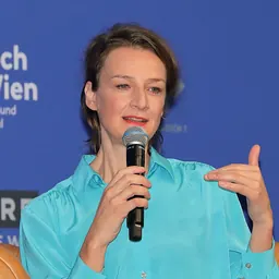 Portrait of Franziska Schutzbach