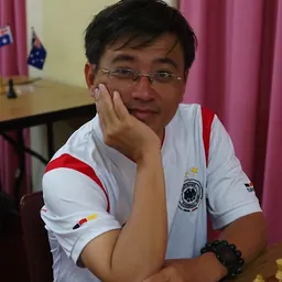 Portrait of Từ Hoàng Thông