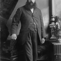 Portrait of Andrew Bannatyne