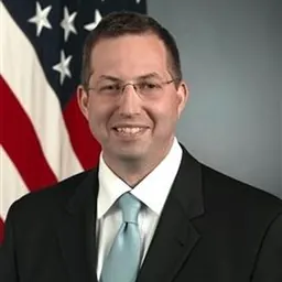 Portrait of Derek Mitchell