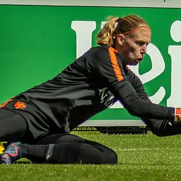 Portrait of Jennifer Vreugdenhil