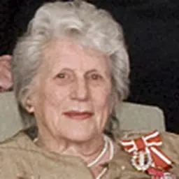 Portrait of Miriam Dell